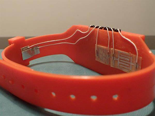 健康智能手表1.jpg 健康智能手表1.jpg